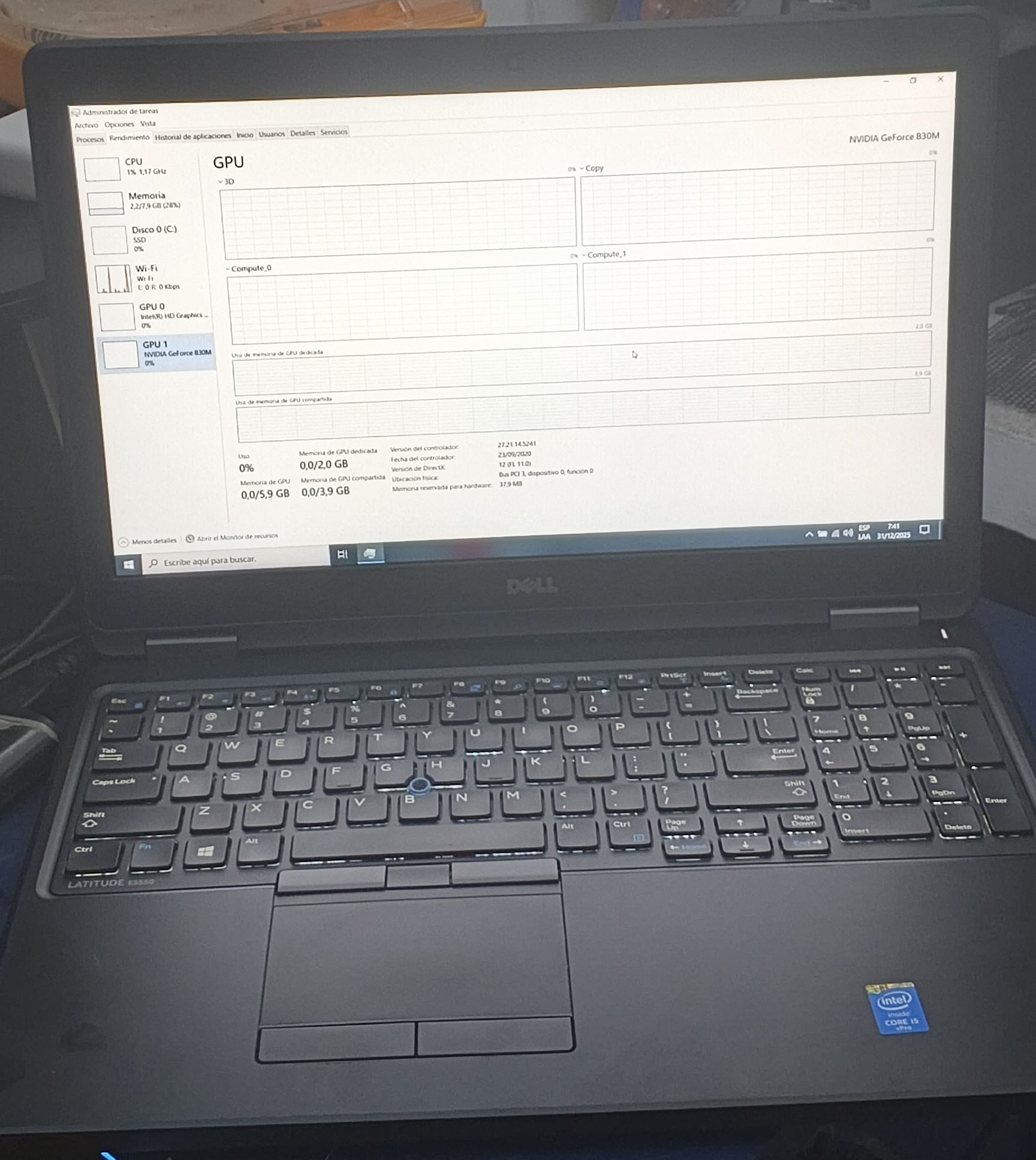 Dell Latitude E5550 15" Core i5-5300U 2.3GHz 8GB RAM 256GB SSD 2GB NVIDIA